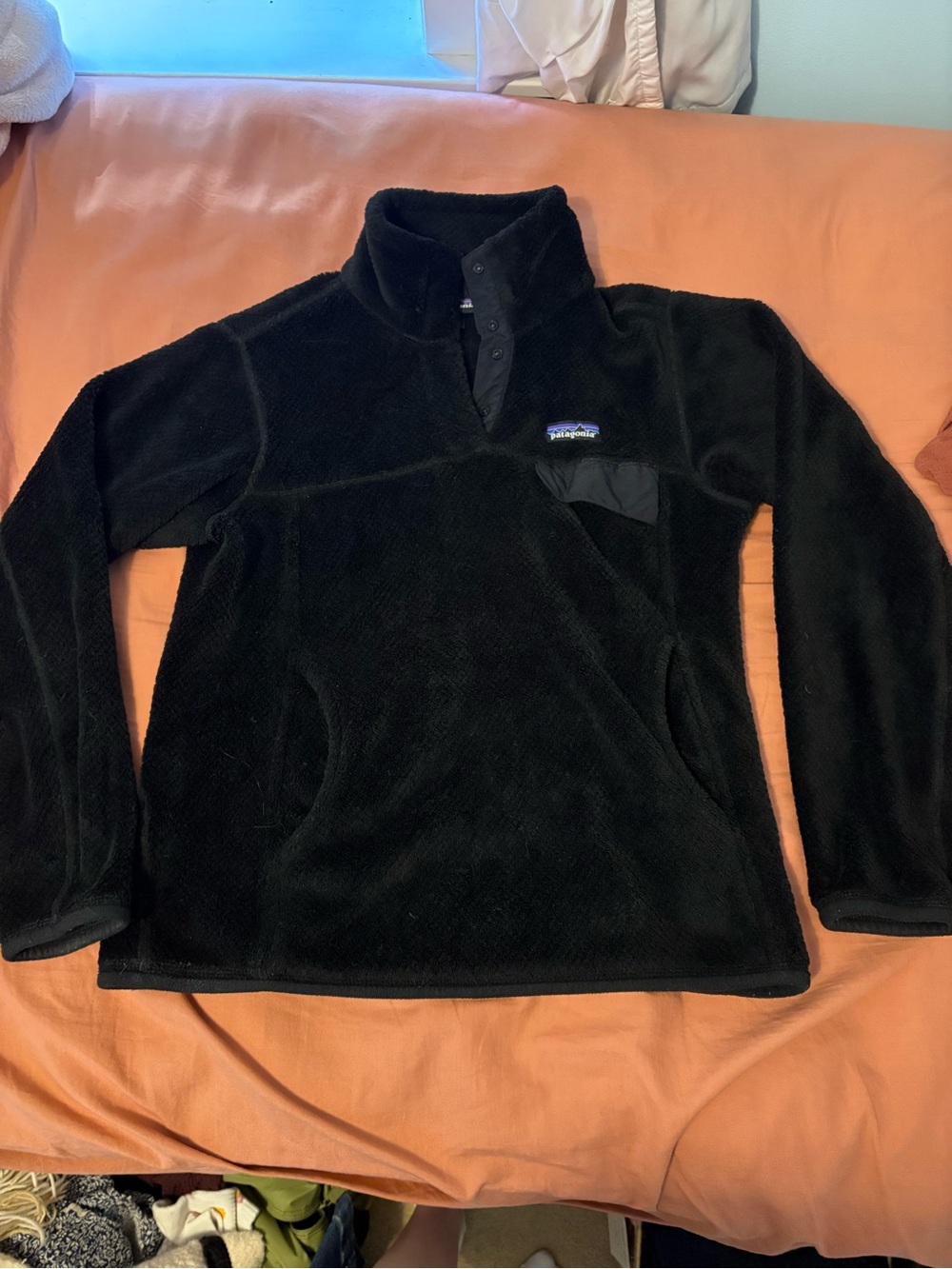 Patagonia Black Women’s Quarter Button-Up Fleece Pullover